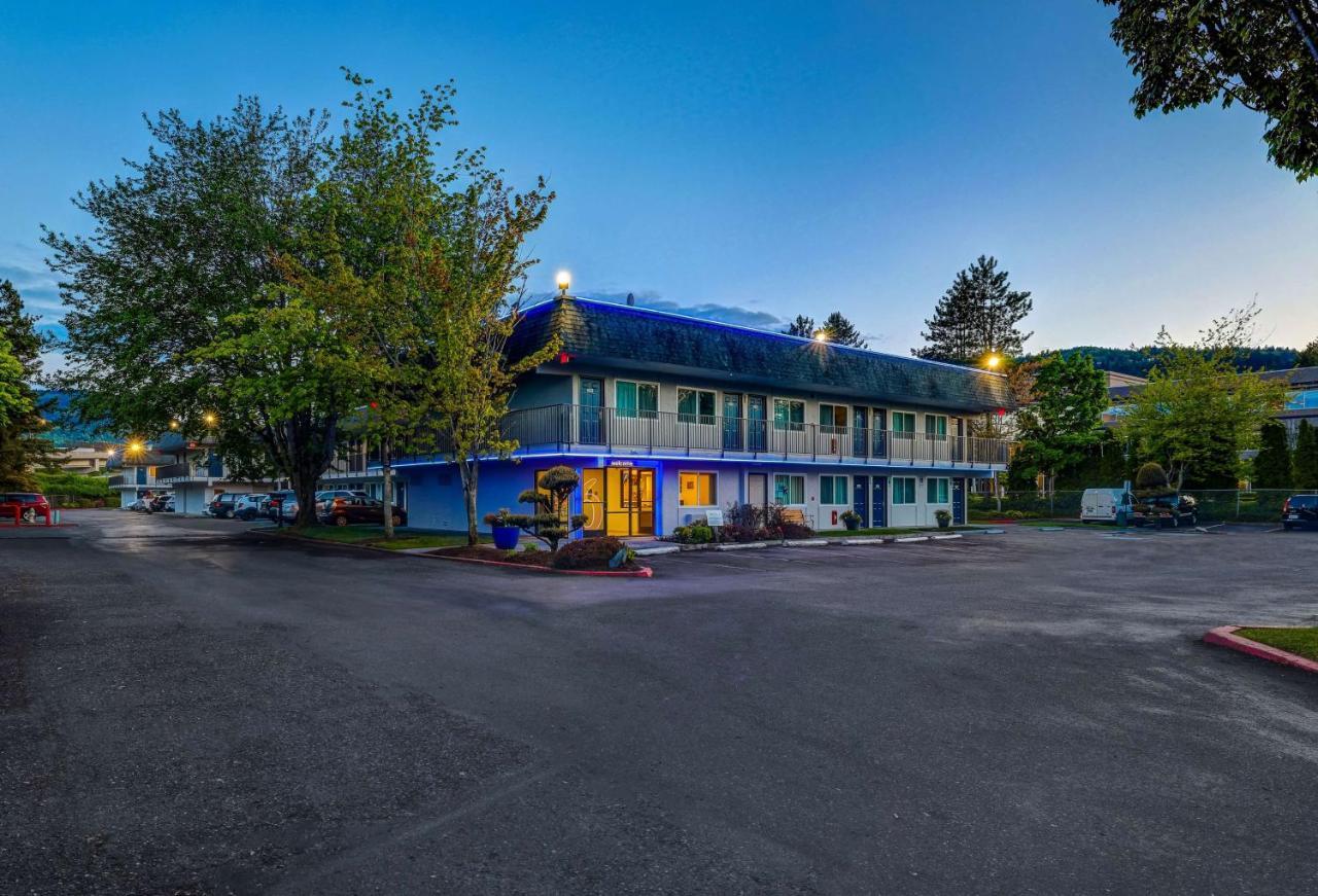 Motel 6-Issaquah, Wa - Seattle - East Εξωτερικό φωτογραφία