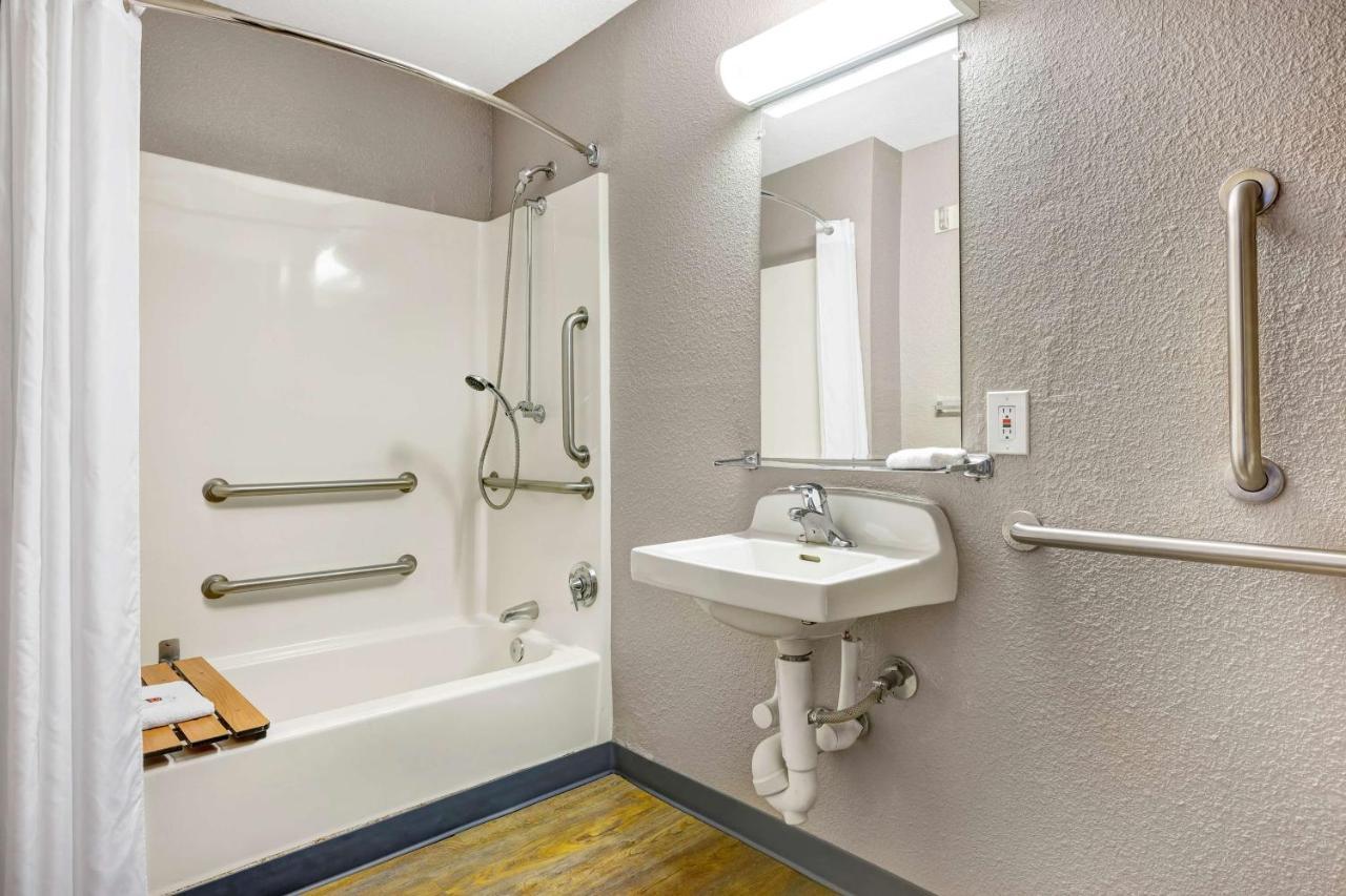 Motel 6-Issaquah, Wa - Seattle - East Εξωτερικό φωτογραφία