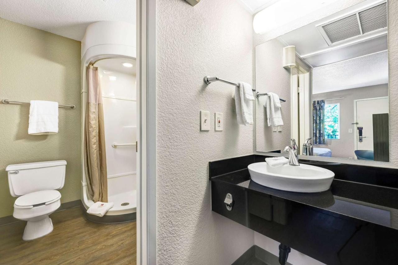 Motel 6-Issaquah, Wa - Seattle - East Εξωτερικό φωτογραφία