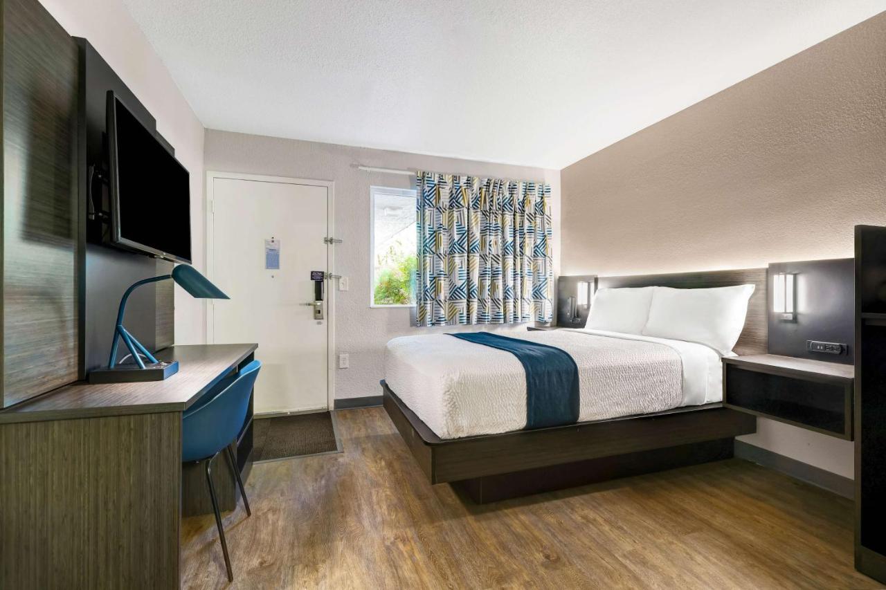 Motel 6-Issaquah, Wa - Seattle - East Εξωτερικό φωτογραφία