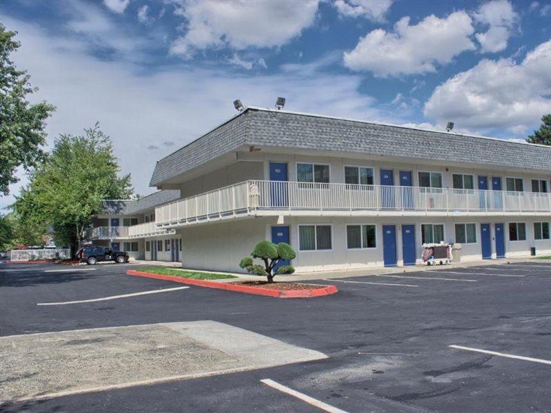 Motel 6-Issaquah, Wa - Seattle - East Εξωτερικό φωτογραφία