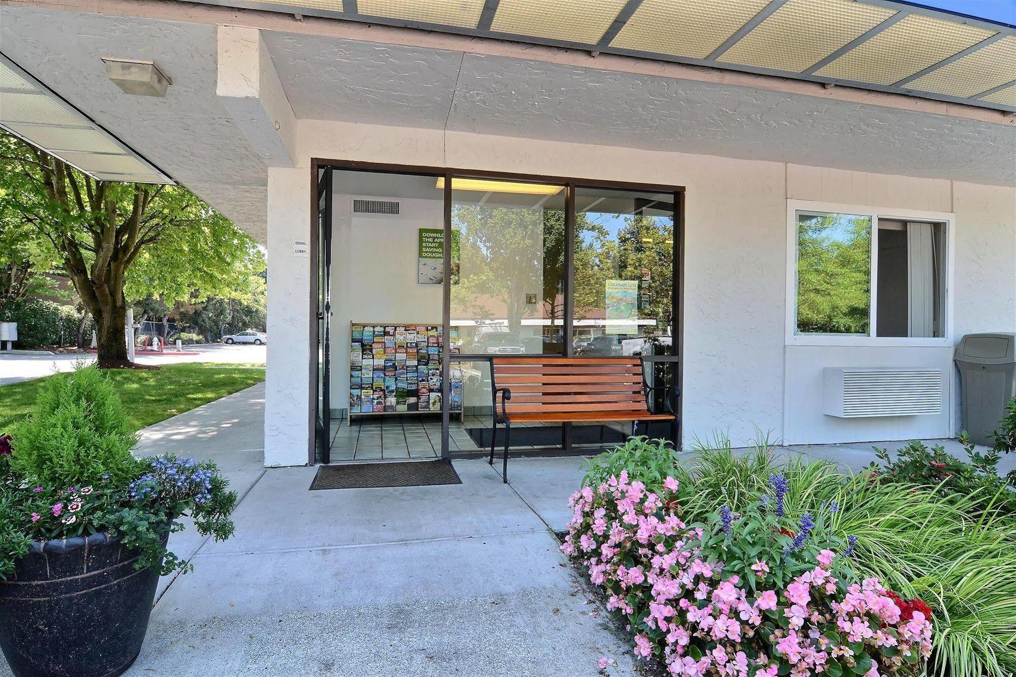 Motel 6-Issaquah, Wa - Seattle - East Εξωτερικό φωτογραφία